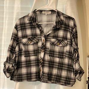 Eden & Olivia Black, White, and Grey Button Up Flannel Women’s Small